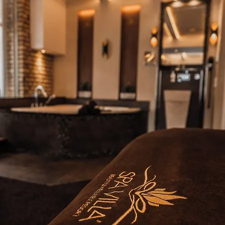 Beauty & Wellness *